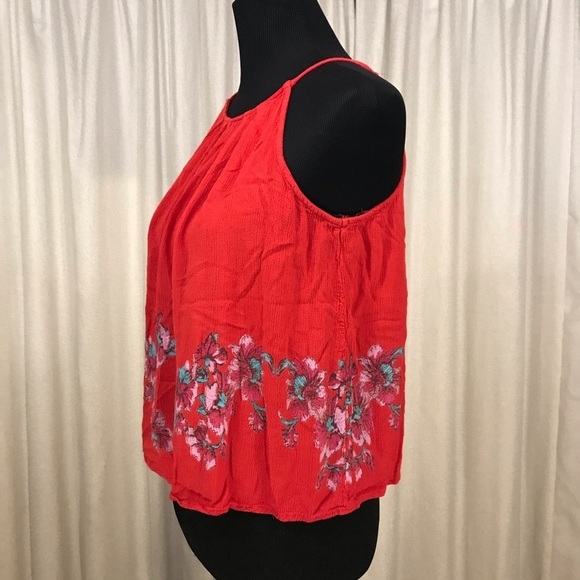 Francescas Red Floral Sleeveless Blouse Medium - Picture 2 of 9